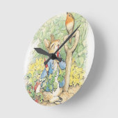 Peter Rabbit im Garten - Beatrix Potter Runde Wanduhr (Winkel)