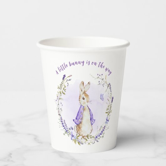 Peter Rabbit Lila Baby Shower Pappbecher (Rückseite)