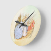Peter Rabbit (Mama) Runde Wanduhr (Winkel)