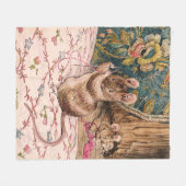 Peter Rabbit (Mäuse, die die Nadel einfädeln) Fleecedecke (Vorderseite (Horizontal))