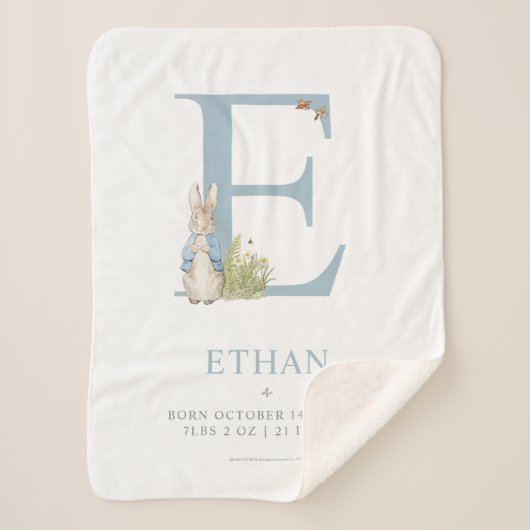 Peter Rabbit | Personalisierter Buchstabe E Sherpadecke (Vorderseite)