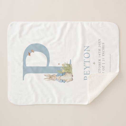 Peter Rabbit | Personalisierter Buchstabe P Sherpadecke (Vorderseite (Horizontal))