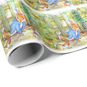 Peter Rabbit Under Garden Fence Geschenkpapier (Rolleneckpunkt)