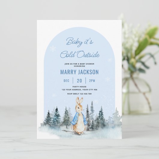 Peter Rabbit Winter Arch Babydusche Einladung (Stehend Vorderseite)