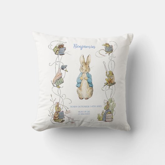 Peter the Rabbit Blue Gingham Birth Stats Kissen (Vorderseite)