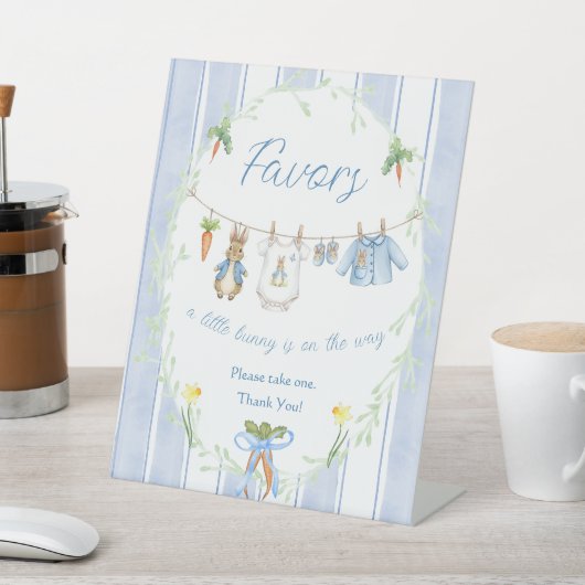 Peter the Rabbit Clothesline Baby Duwer Gevor Sockelschild (In SItu)