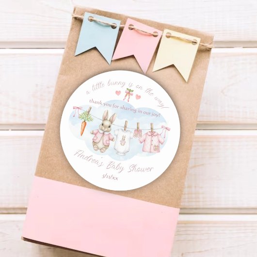 Peter the Rabbit Clothesline Baby Shower Thank You Runder Aufkleber