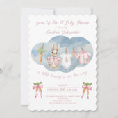 Peter the Rabbit Girl Clothesline Baby Shower Einladung (Vorderseite)
