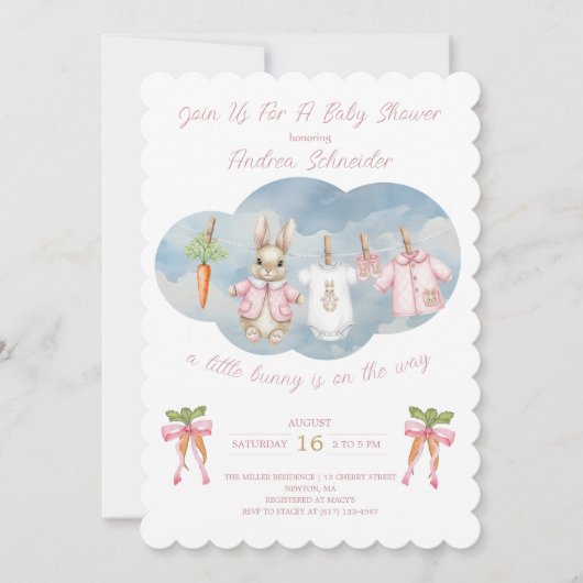 Peter the Rabbit Girl Clothesline Baby Shower Einladung (Vorderseite)