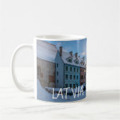 Peterskirche im Winter in Riga, Lettland Kaffeetasse (Links)
