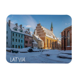Peterskirche im Winter in Riga, Lettland Magnet