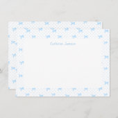 Petit Blue Whimsical Bows Monogram Notecard Dankeskarte (Vorne/Hinten)