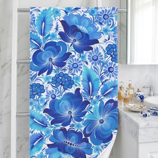 Petrikivka Ukrainian traditional folk art. Badehandtuch