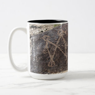 Petroglyph exotischer Vögel Zweifarbige Tasse