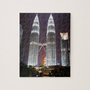 Petronas-Türme in Kuala Lumpur bei Nacht Puzzle