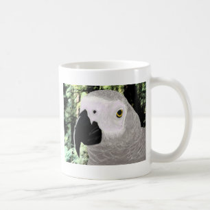 petter auf einer Schale Kaffeetasse