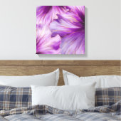 Petunia Goldene Strömung abstrakt Leinwanddruck (Insitu (Schlafzimmer))