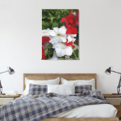 Petunias rote und weiße Leinwand drucken (Insitu (Schlafzimmer))