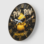 Pew Pew Funny Badass Chick Humor Große Wanduhr (Winkel)
