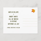 Pfad im Wald fällt Save the Date Ankündigungspostkarte (Rückseite)