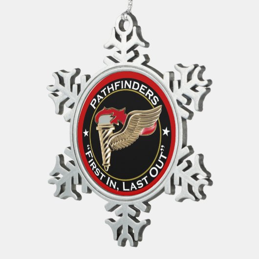 Pfadfinder-Motto Schneeflocken Zinn-Ornament (Rechts)