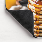 Pfannenstack mit Tropfersirup Mousepad (Ecke)