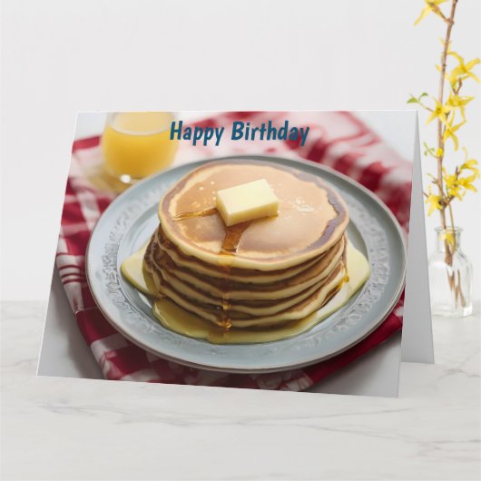 Pfannkuchen auf einem mit Sirup bedeckten Teller Karte (Gelbe Blume)