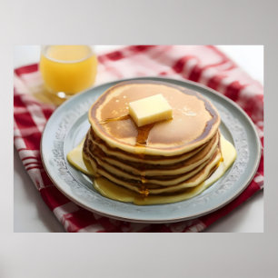 Pfannkuchen auf einem mit Sirup bedeckten Teller Poster