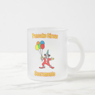 Pfannkuchen-Zirkus-Frost-Tasse Mattglastasse