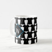 Pfarrer der Kirche, Schwarzer Cassock Monogramm Kaffeetasse (Vorderseite Links)