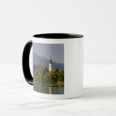 Pfarrkirche auf Insel am See Tasse (Vorderseite Links)