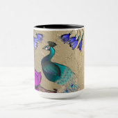 Pfau in Gold Tasse (Zentrum)