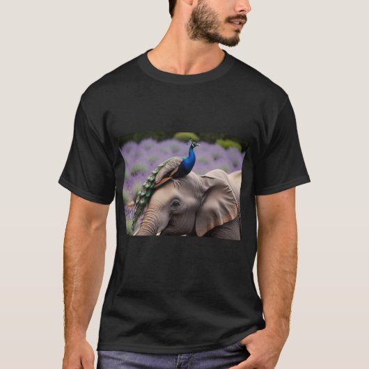 Pfau und Elefantendesign Wildlife Art T - Shirt (Vorderseite)