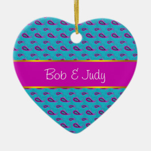 Pfau und magentarotes Paisley-Muster Keramikornament