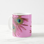 Pfau versieht Kaffee-Tasse mit Federn Kaffeetasse (Vorderseite Links)