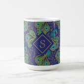 Pfauen-Paisley-Royalblau-Monogramm Kaffeetasse (Mittel)
