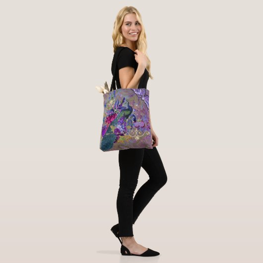 Pfauenblumenspitze Diamant elegant lila aquamarin Tasche (Am Model)