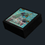 Pfauenfeathers Damask Hochzeitstag Erinnerungskiste<br><div class="desc">Die Personalisierte Schmuckbox oder die Gedächtnisbox - Elegante Weihnachtsgeschenke zum Geburtstag oder Valentinstag Geschenke zum Hochzeitsfeiern - im Custom Designer für Black Lacquer aufbewahren</div>