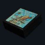 Pfauenfeathers Damask Hochzeitstag Schmuckschachtel<br><div class="desc">Die Personalisierte Schmuckbox oder die Gedächtnisbox - Elegante Weihnachtsgeschenke zum Geburtstag oder Valentinstag Geschenke zum Hochzeitsfeiern - im Custom Designer für Black Lacquer aufbewahren</div>