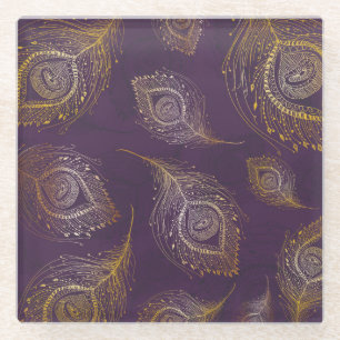Pfauenfeder aus Gold, violetter Hintergrund. Glasuntersetzer