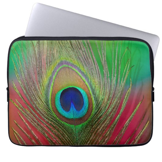 Pfauenfeder nah laptopschutzhülle (Vorderseite)