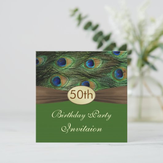 Pfauenfedern 50. Geburtstagsparty Einladung (Stehend Vorderseite)