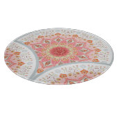 PfauenFedern, Blumenrundschmuck. Schneidebrett (Ecke)