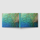 PfauenFedern in farbenprächtiger Abstrakter Natur Gästebuch (Voll)