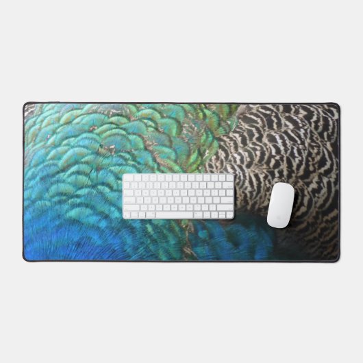 PfauenFedern in farbenprächtiger Abstrakter Natur Schreibtischunterlage (Tastatur & Maus)