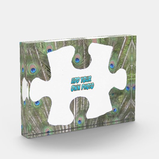 Pfauenfedern Puzzle-Piece-Kust. Fotoblock (Links)