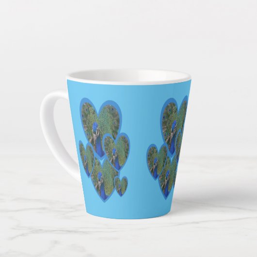 Pfauenherzen-Muster Kust. BC Blue Latte Tasse (Linke Ecke)