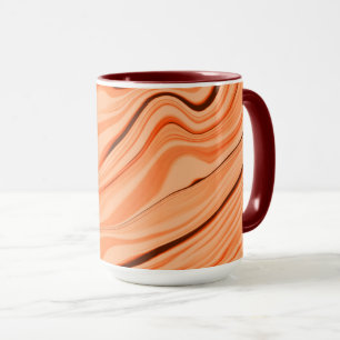 Pfeffer in orangefarbenen, gekrümmten Flaschen Tasse