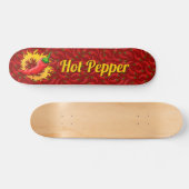 Pfeffer mit Flame Skateboard Deck (Horizontal)