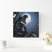 Pfeil | Grüner Pfeil im Mondlicht Quadratische Wanduhr (Zuhause)